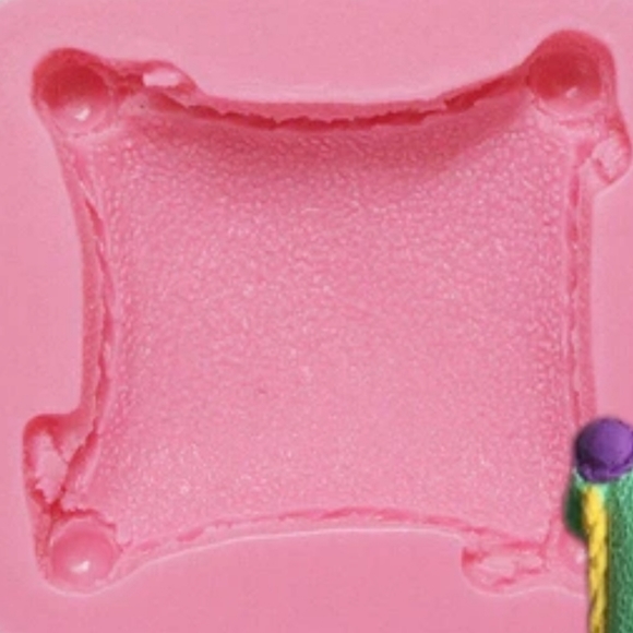 Baking Small Pillow Silicone Mold - Picture 11 of 13